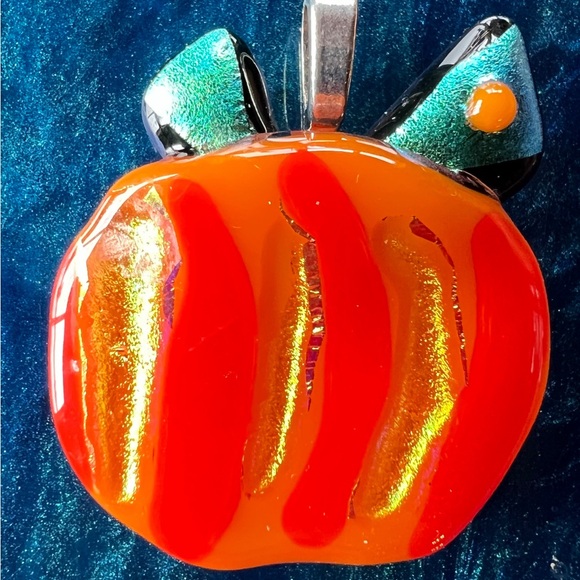 Bonnie’s Bling One of a Kind Fused Glass Jewelry and Accessories to Wear. - Picture 12 of 16